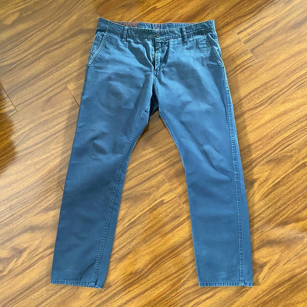 Dockers Alpha Khaki slim cut pants